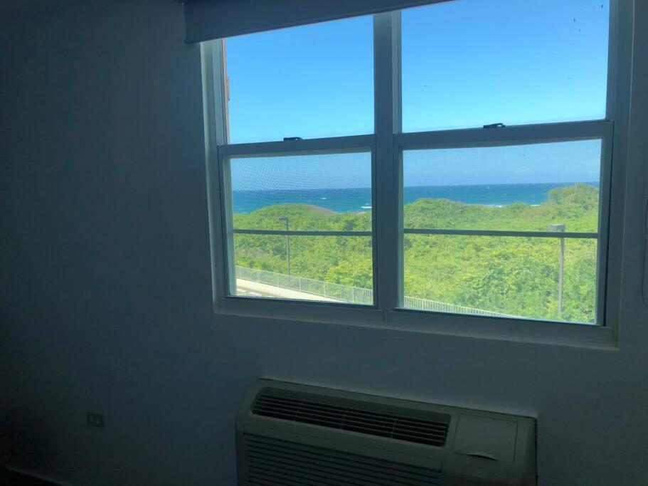 Haudimar Ph Beachfront Apt 4Br/3Bath Isabela Εξωτερικό φωτογραφία