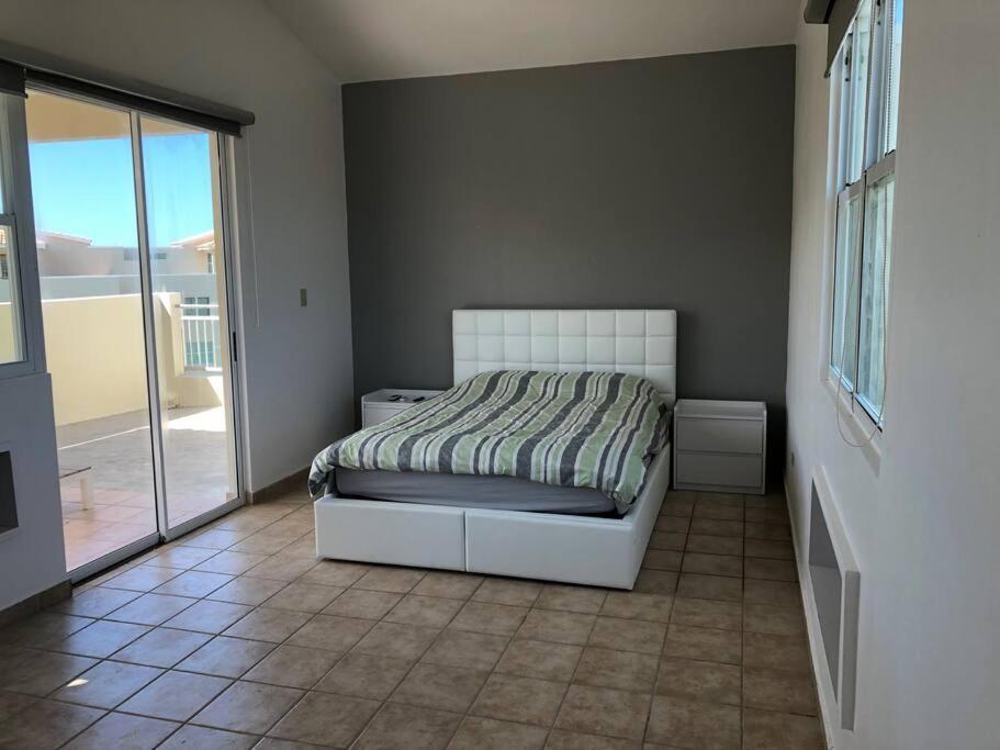 Haudimar Ph Beachfront Apt 4Br/3Bath Isabela Εξωτερικό φωτογραφία