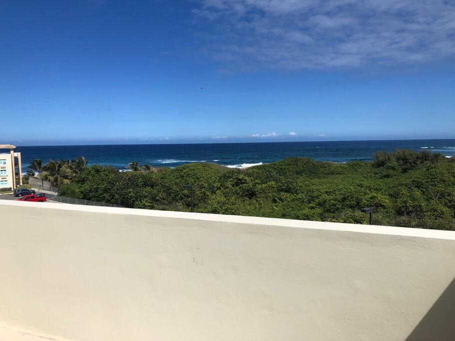 Haudimar Ph Beachfront Apt 4Br/3Bath Isabela Εξωτερικό φωτογραφία